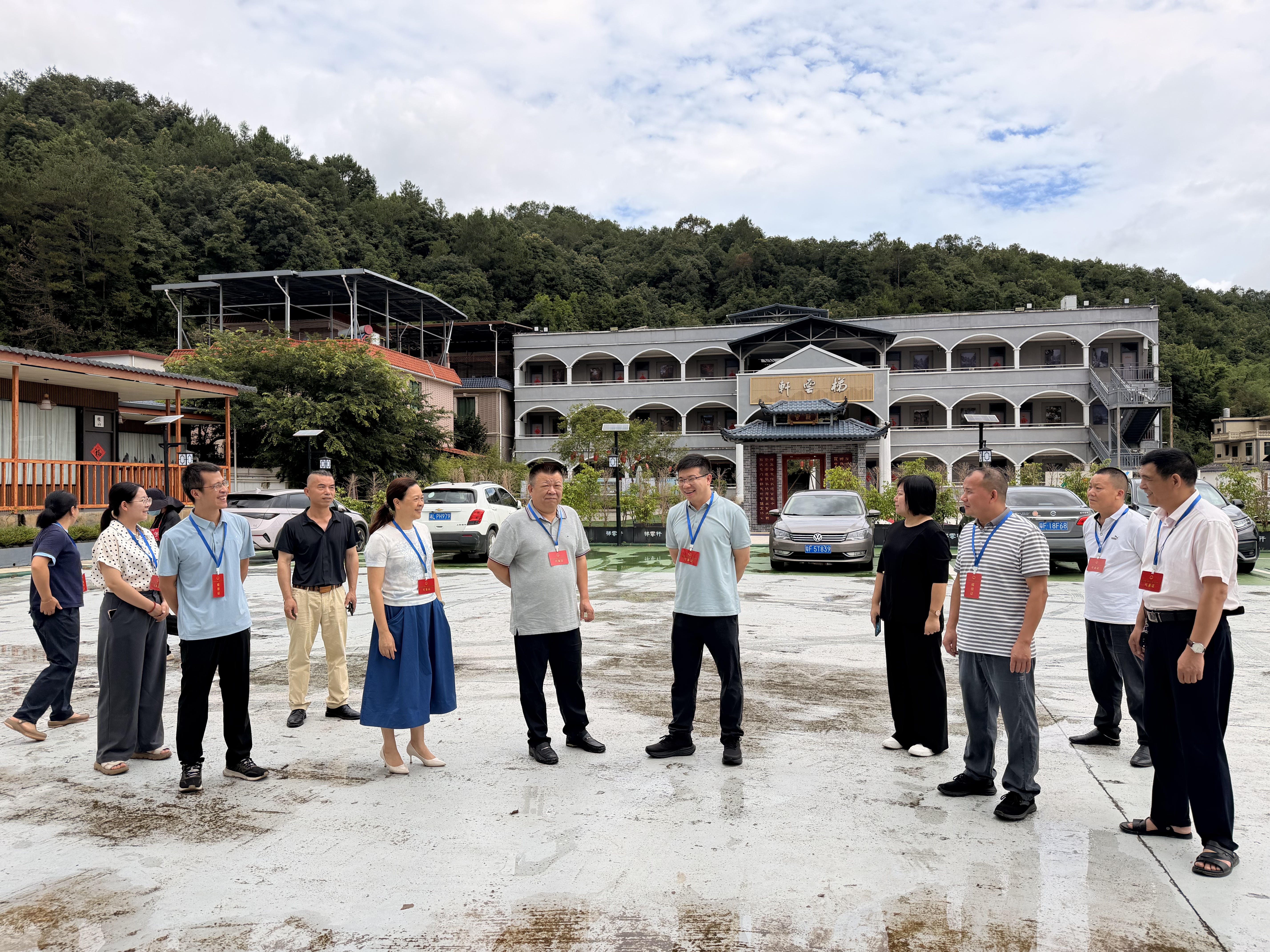 视察文旅融合项目(2).jpg
