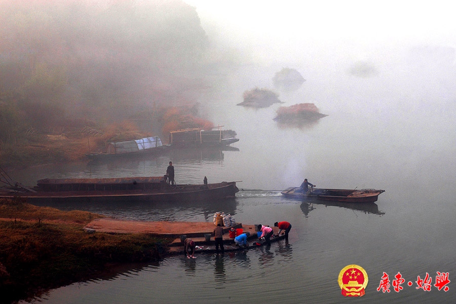 谢义雄《雾锁浈江》