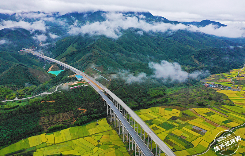 《蛟龙出山》邓斌800.jpg